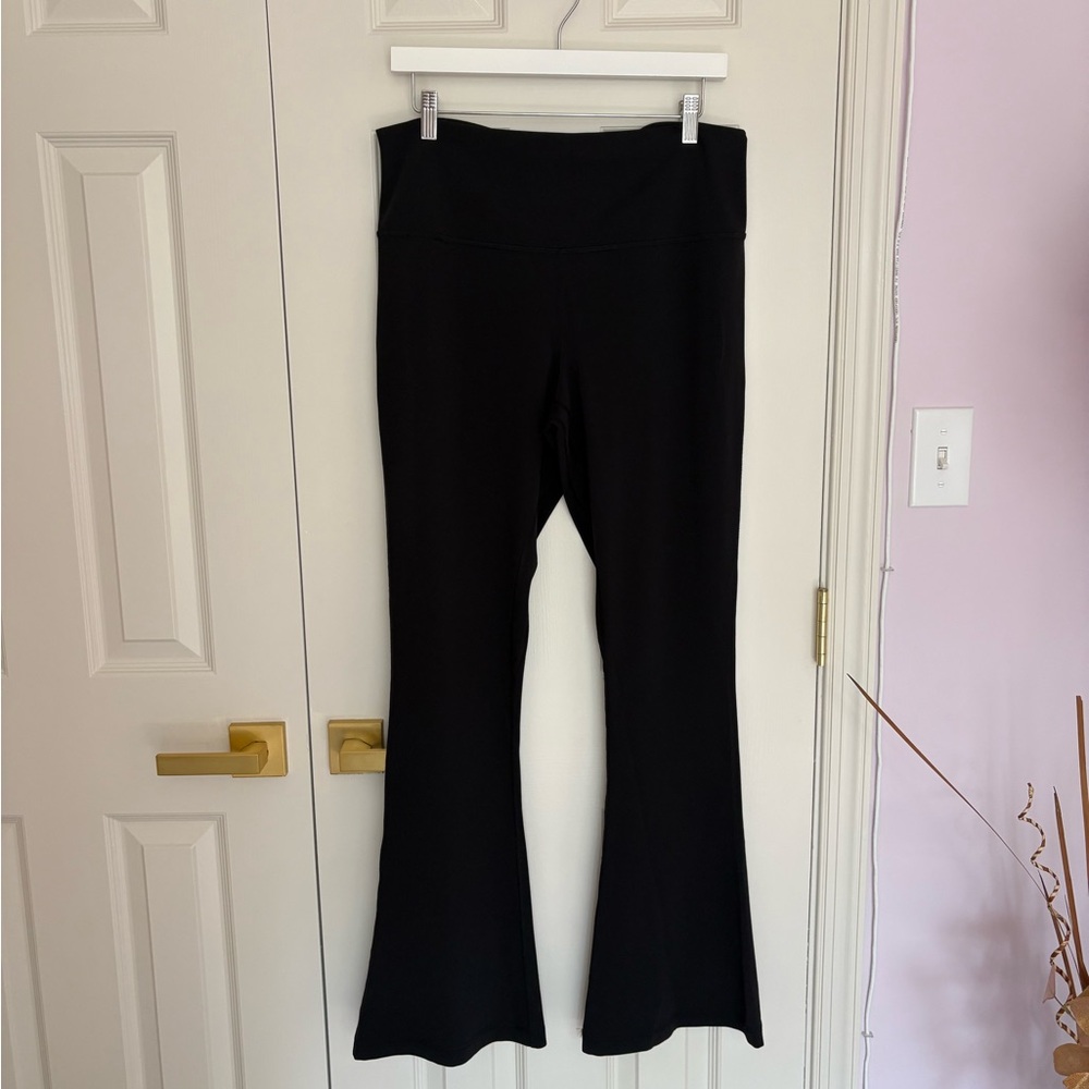 Lululemon Align High-Rise Mini-Flare Pant 32" Black 14